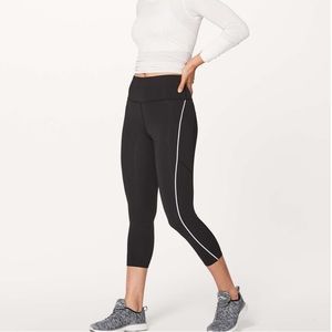 Lululemon Chase Me Crop (21”)